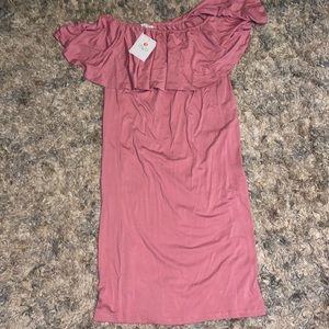 Long pink maternity dress